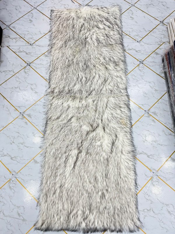 Luxurious Soft Faux Sheepskin Fur Rug - Image 8